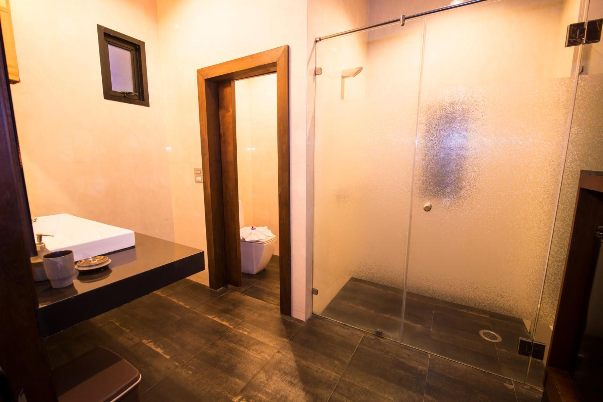 Koh Chang Cliff Beach Resort Room photo