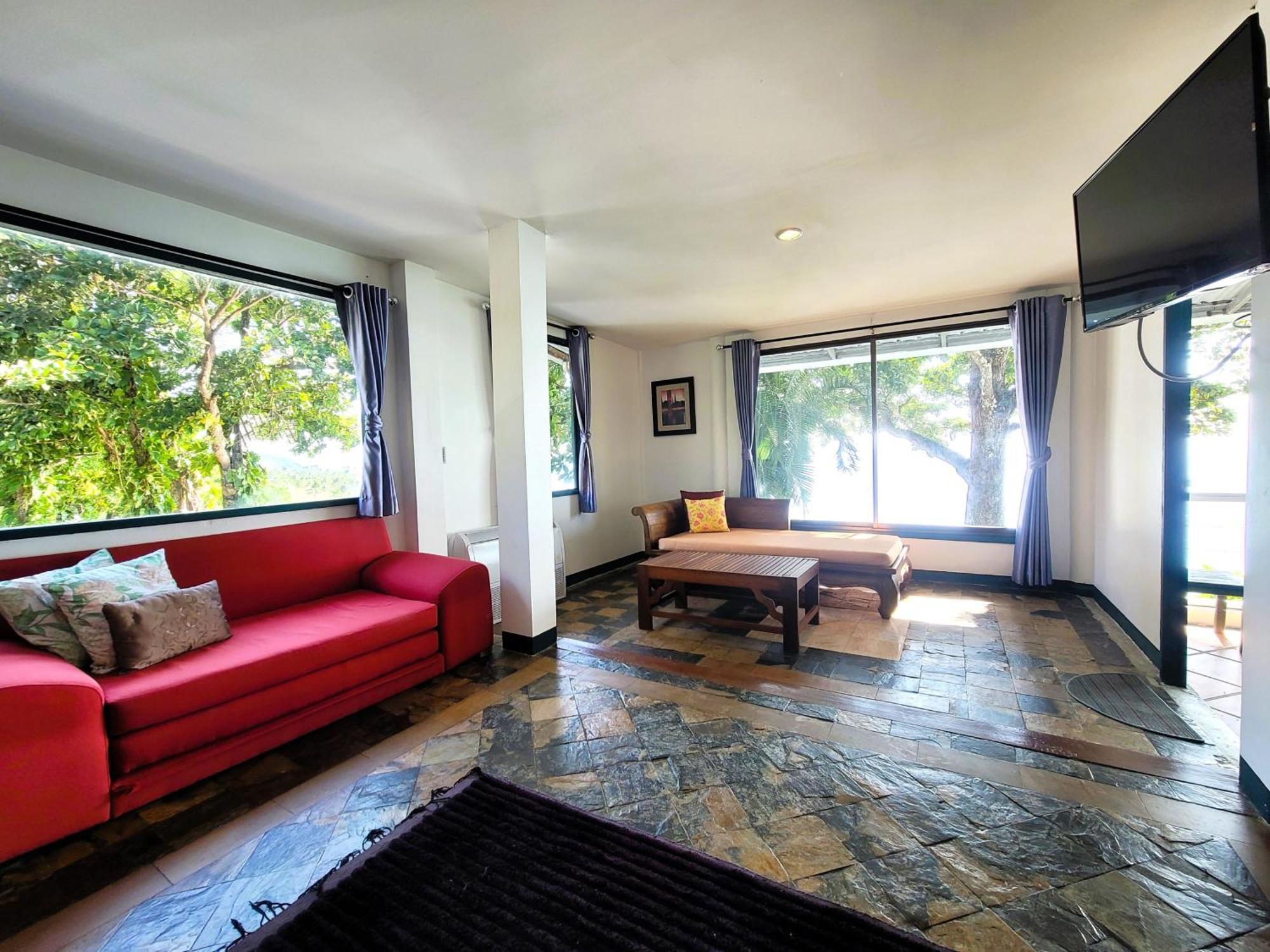 Koh Chang Cliff Beach Resort Room photo