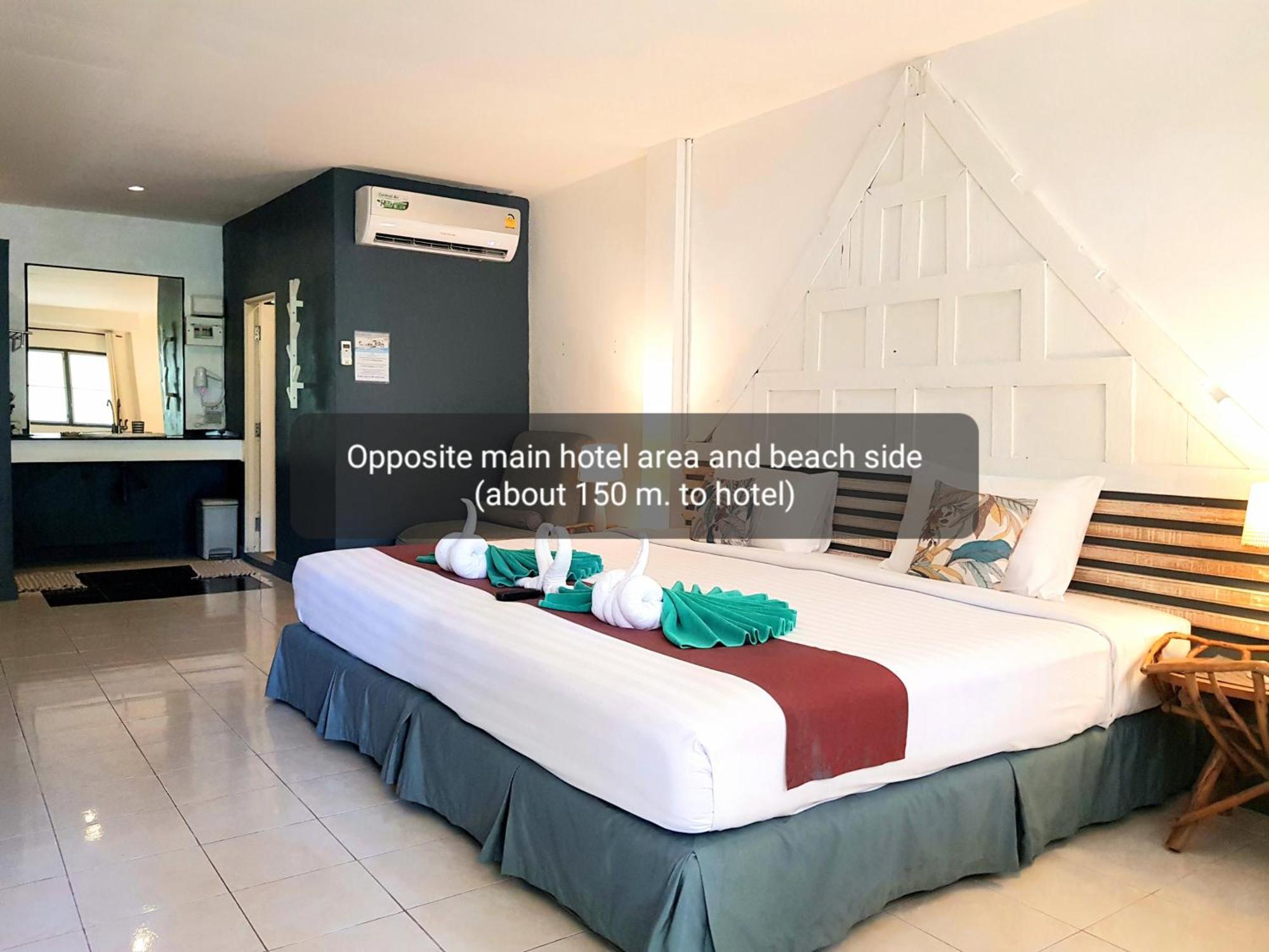 Koh Chang Cliff Beach Resort Room photo